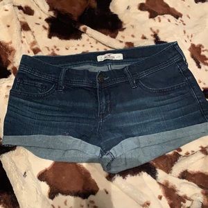 Hollister shorts size 5/27